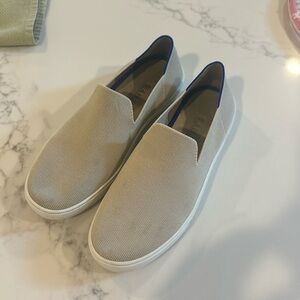 Rothy’s The Original Slip On Sneaker in Sand Size 9.5